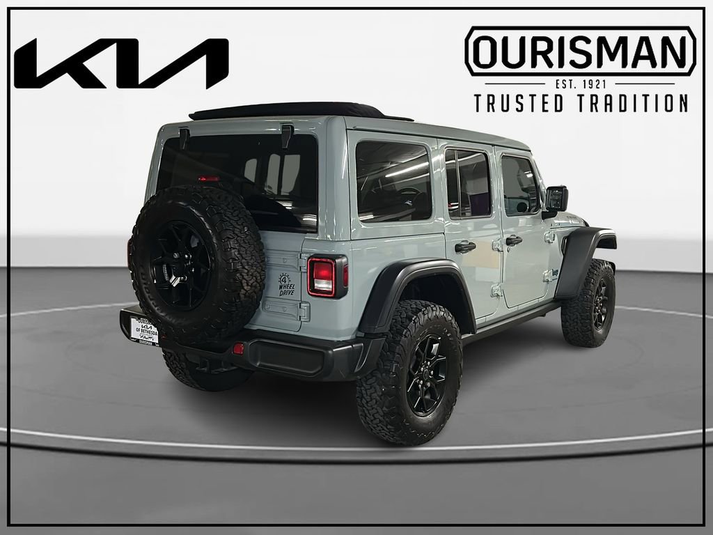 Used 2024 Jeep Wrangler Unlimited image 4