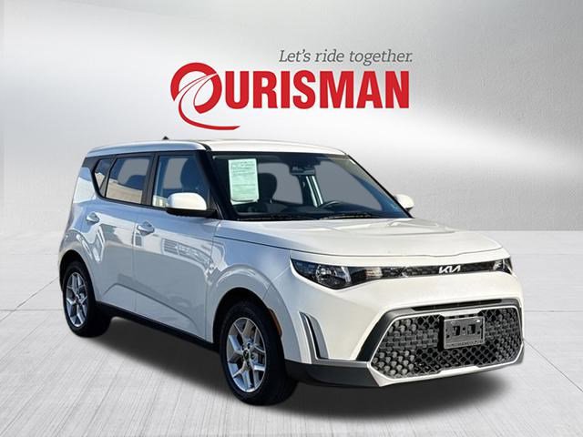 Certified 2023 Kia Soul LX w/ LX Technology Package image 1