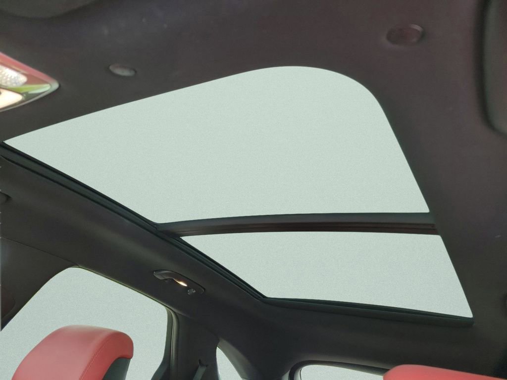 Used 2026 Genesis GV70 3.5T Sport Advanced AWD/4WD image 7