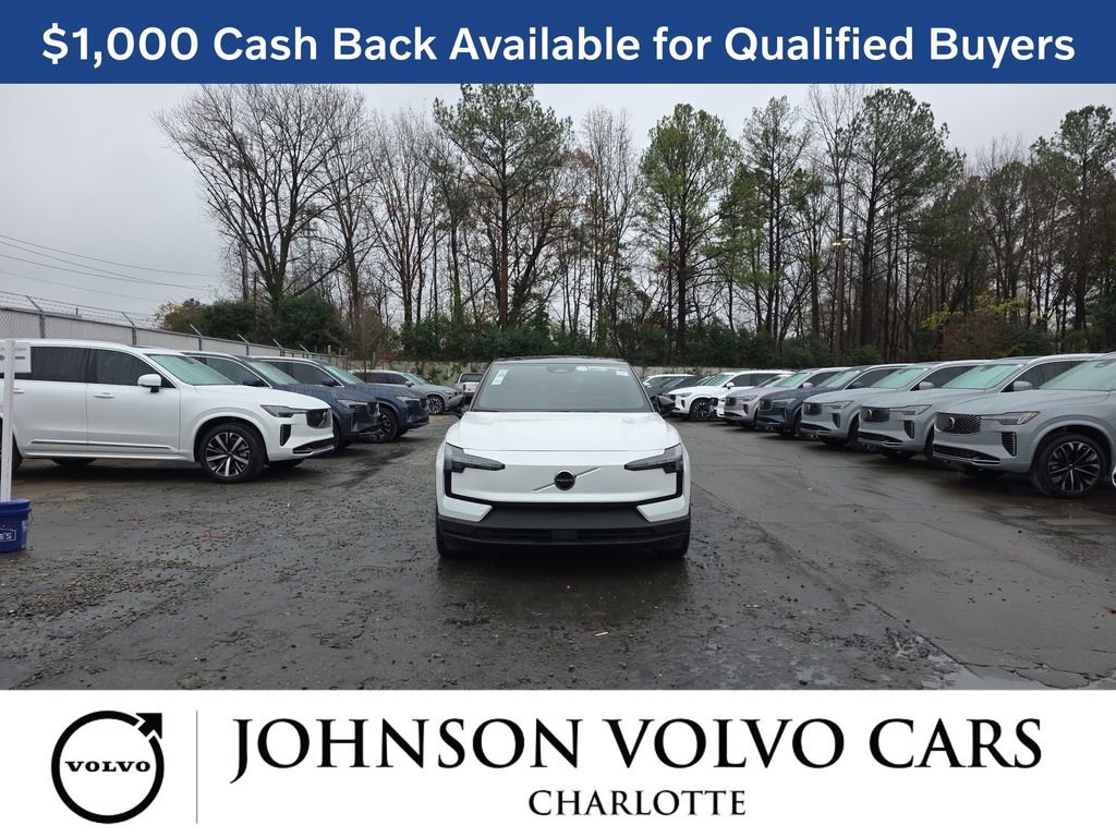 New 2025 Volvo EX30 Plus w/ Protection Package Premier image 2