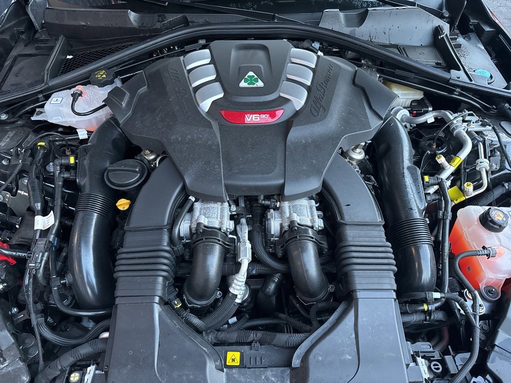 New 2024 Alfa Romeo Giulia Quadrifoglio w/ Active Assist Plus Package image 17