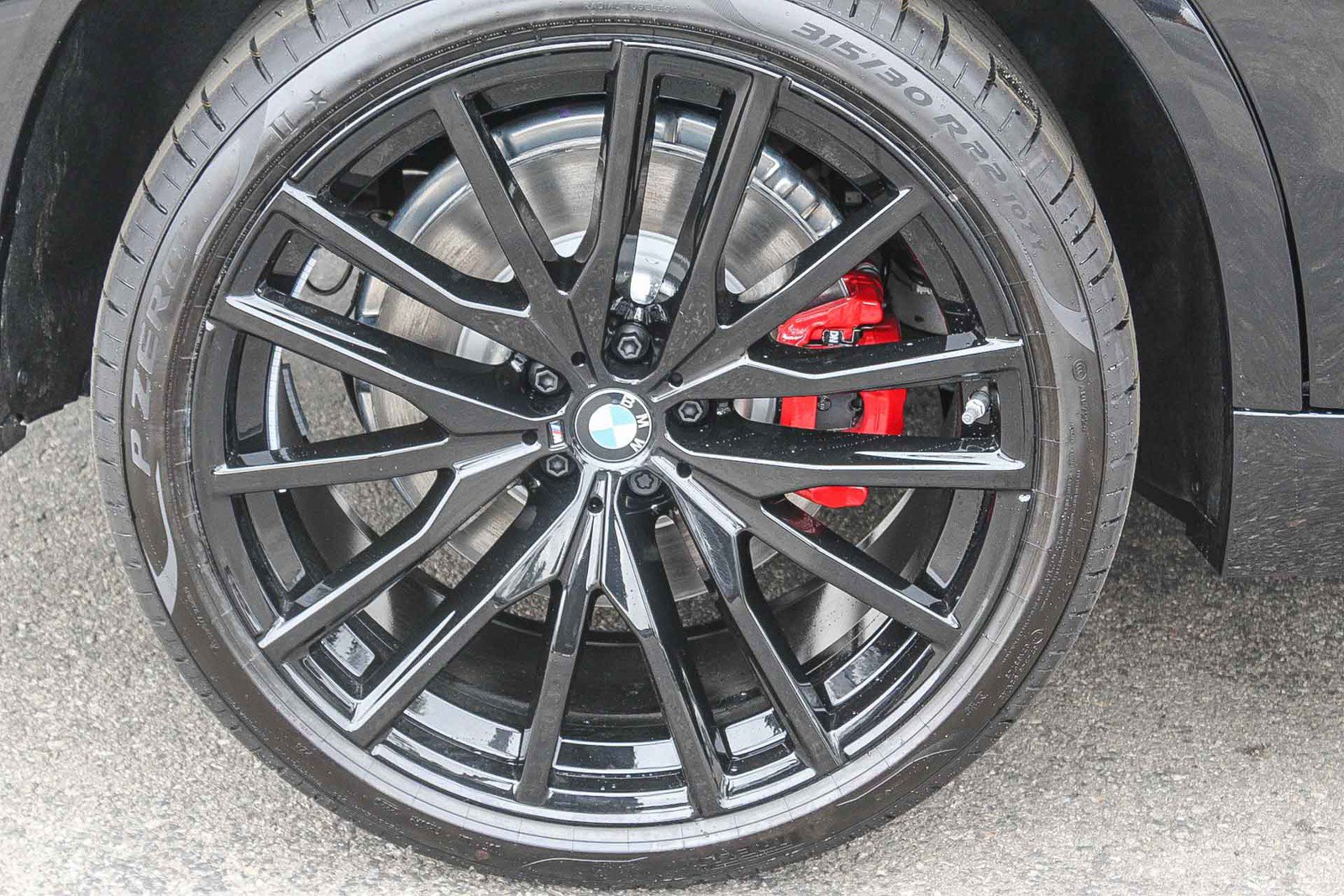 New 2026 BMW X5 M60i w/ Executive Package image 11