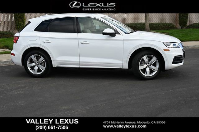 Used 2019 Audi Q5 2.0T Premium Plus w/ Premium Plus Package image 3