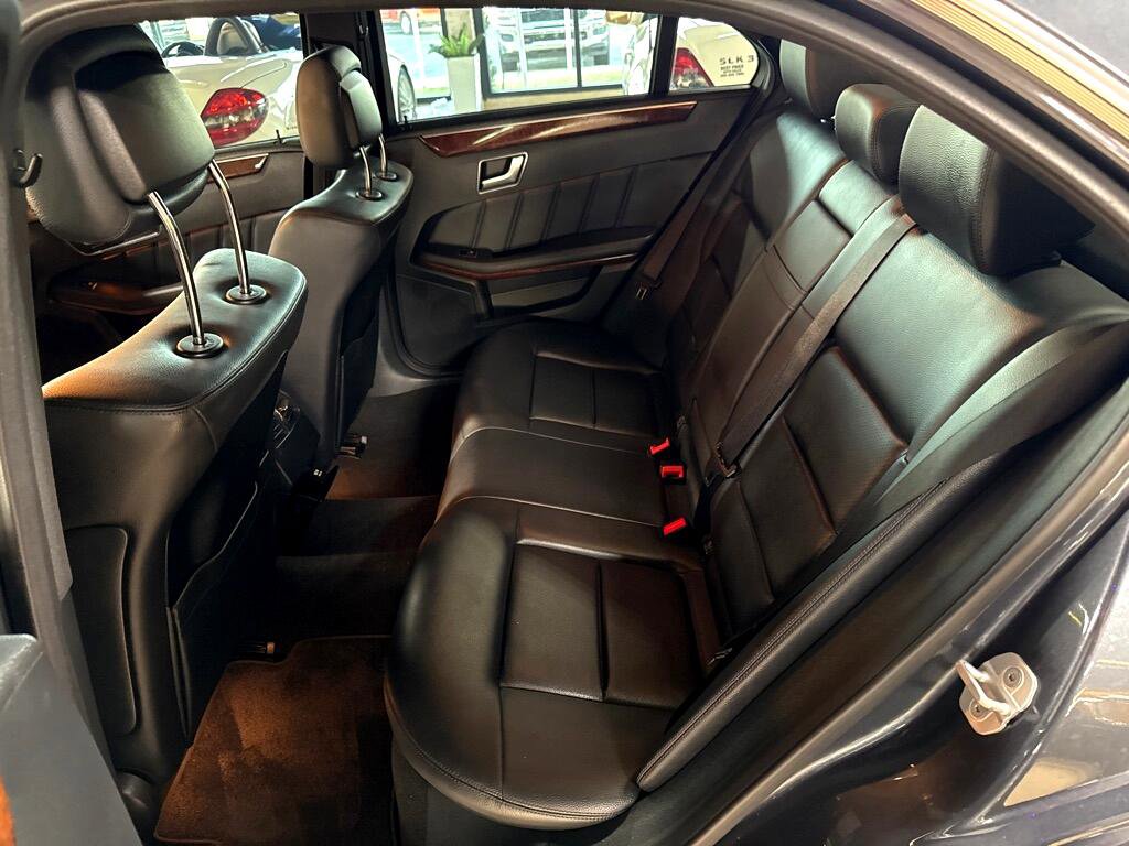 Used 2013 Mercedes-Benz E 350 BlueTEC Sedan image 15