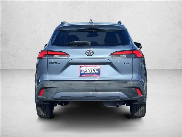 Used 2022 Toyota Corolla Cross XLE w/ Convenience Package FWD image 7