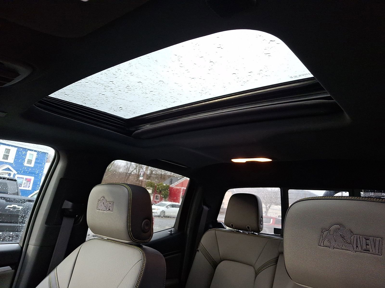 Used 2024 Chevrolet Colorado ZR2 w/ ZR2 Bison Edition image 14