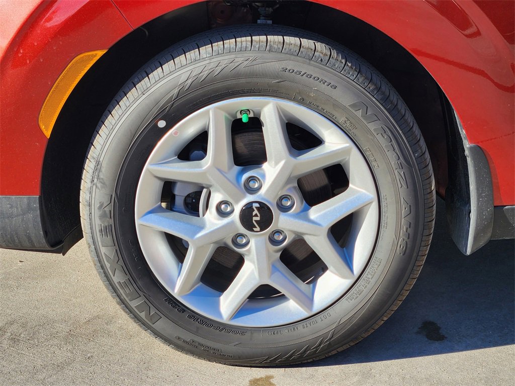 New 2025 Kia Soul S image 13