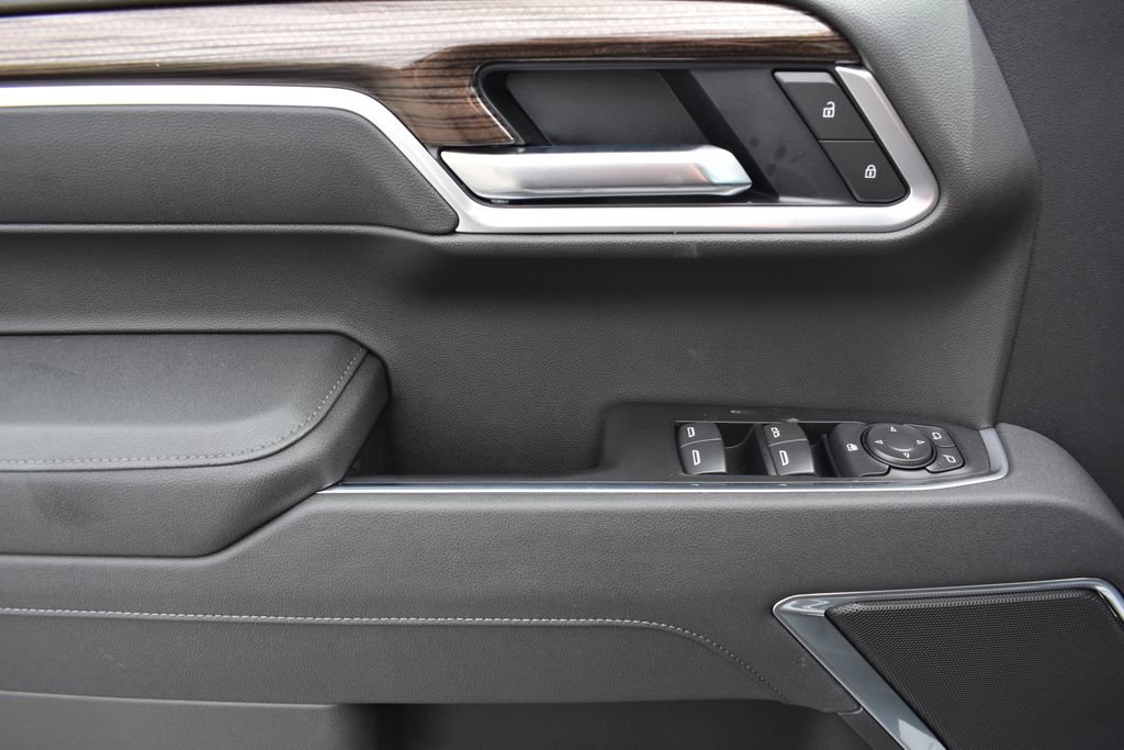New 2026 Chevrolet Silverado 1500 RST AWD/4WD image 15
