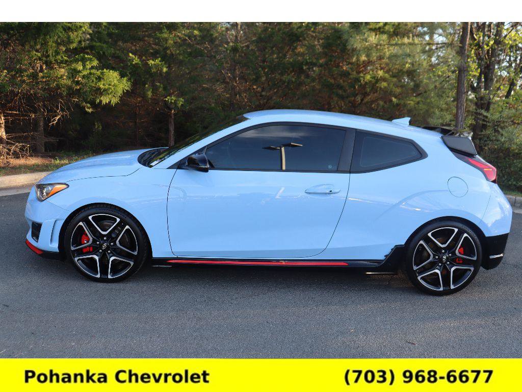 Used 2020 Hyundai Veloster N w/ Performance Package image 4