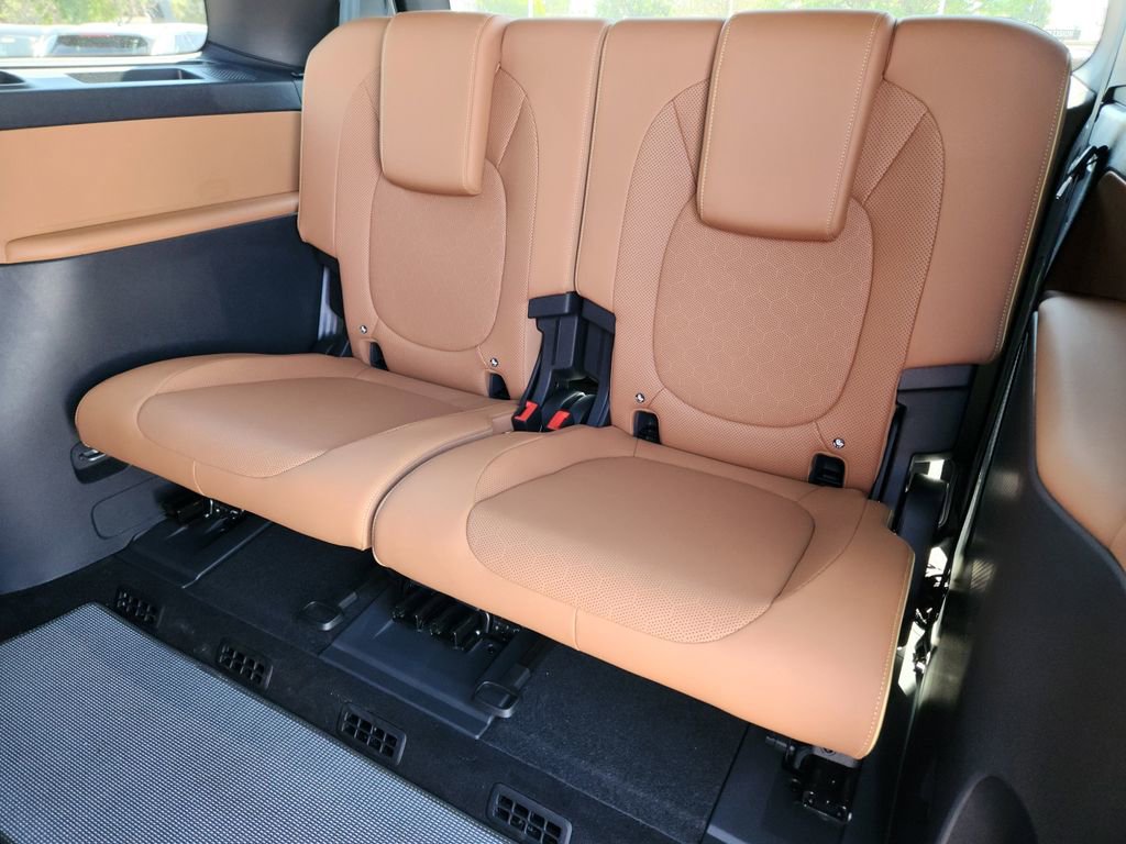 New 2025 Volkswagen ID. Buzz Pro S image 12