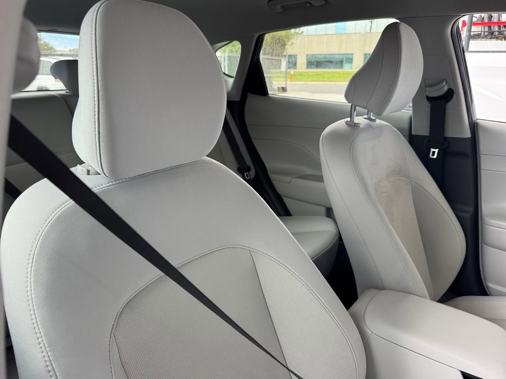 Used 2024 Hyundai Kona SEL FWD image 14