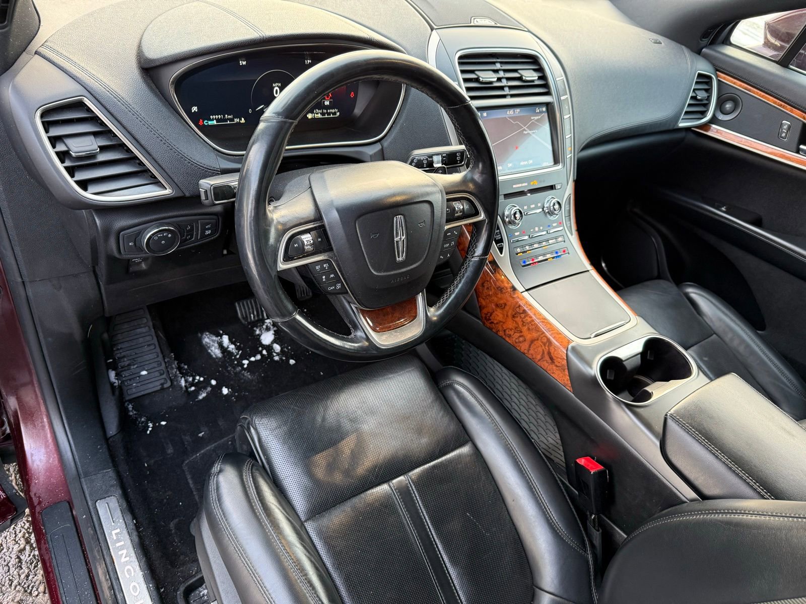 Used 2020 Lincoln Nautilus Reserve w/ Equipment Group 201A image 11