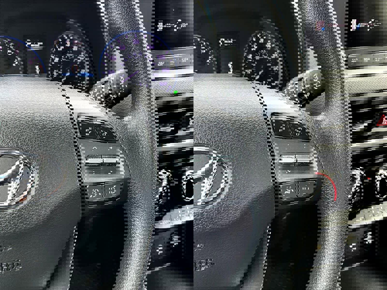 Used 2023 Hyundai Kona SEL w/ Cargo Package image 23