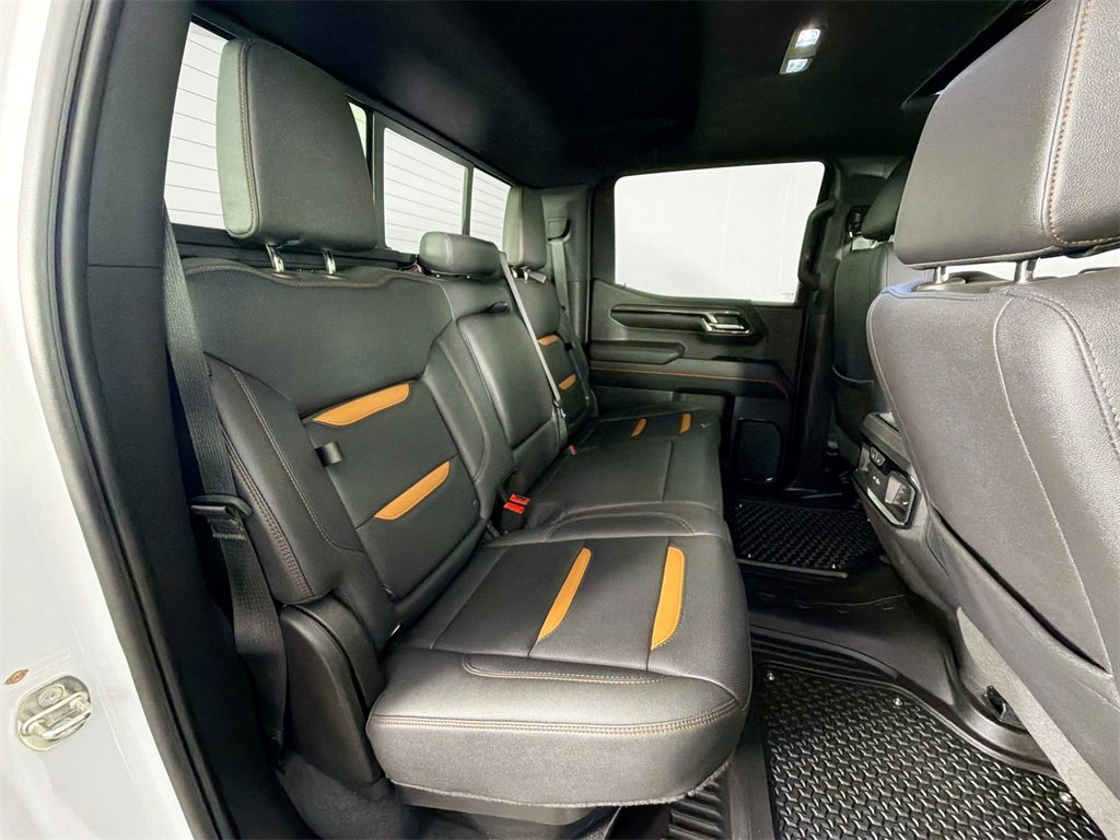 Used 2023 GMC Sierra 1500 AT4 w/ Technology Package image 24