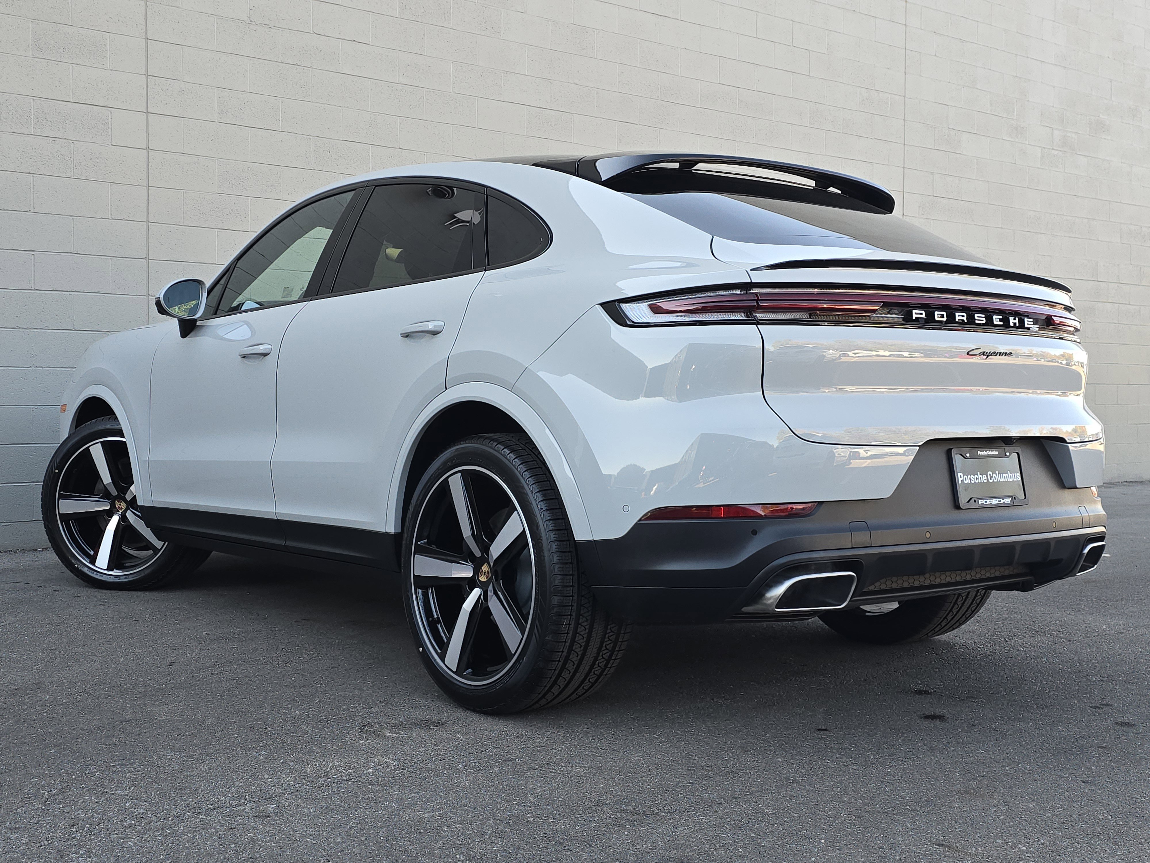 New 2026 Porsche Cayenne Coupe image 3