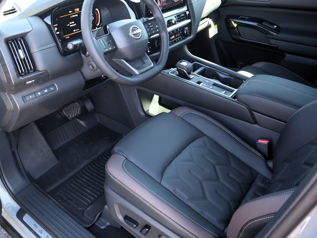 New 2026 Nissan Pathfinder Platinum w/ Cargo Package FWD image 14