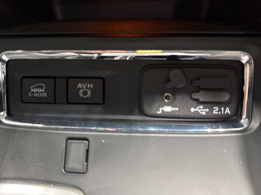 Certified 2021 Subaru Ascent Limited w/ Technology Package AWD/4WD image 21