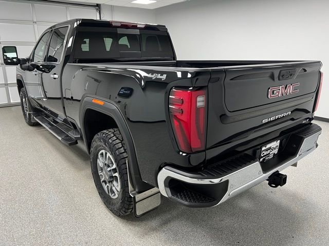 Used 2024 GMC Sierra 3500 SLT w/ SLT Convenience Package AWD/4WD image 8