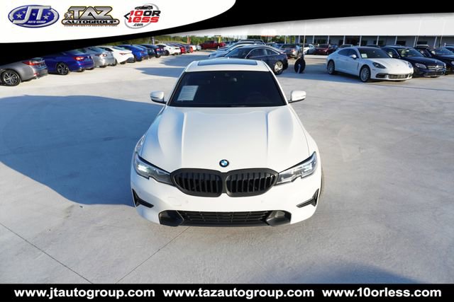 Used 2020 BMW 330i Sedan w/ Convenience Package RWD image 2