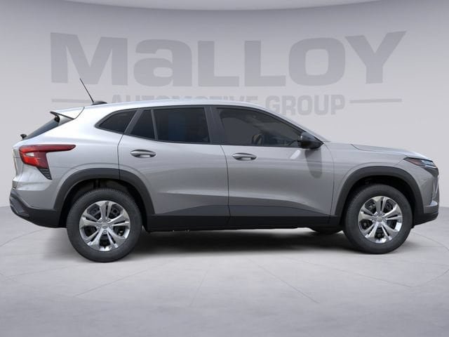 New 2026 Chevrolet Trax LS FWD image 6