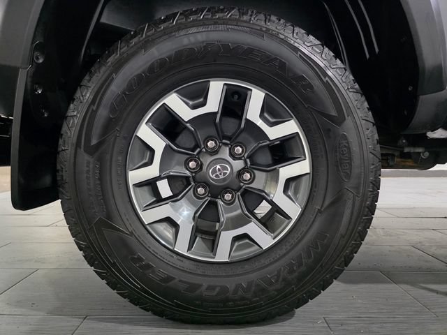 Used 2021 Toyota Tacoma TRD Off-Road AWD/4WD image 24