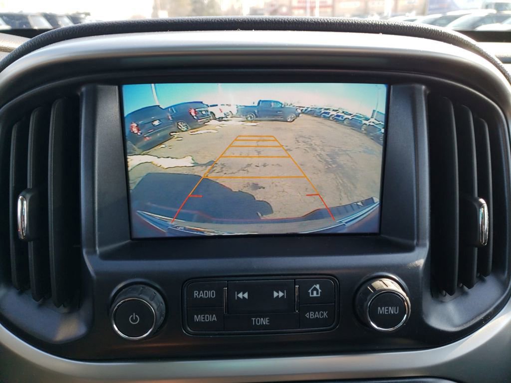 Used 2017 Chevrolet Colorado LT w/ LT Convenience Package image 20