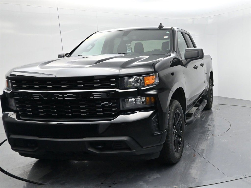 Used 2021 Chevrolet Silverado 1500 Custom w/ Rally Edition image 3