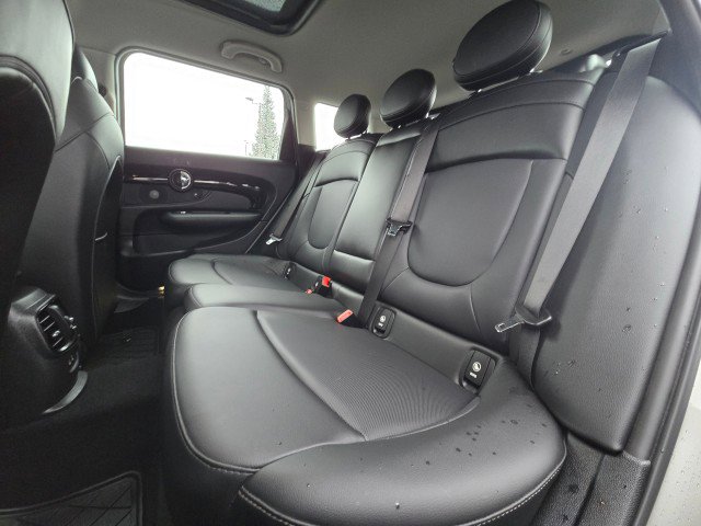Used 2019 MINI Cooper Clubman S w/ Premium Package image 19