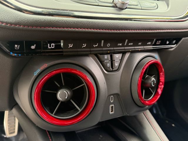 Used 2019 Chevrolet Blazer RS image 30