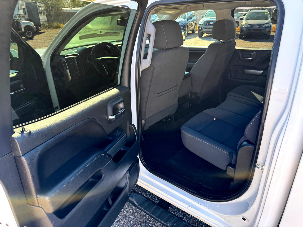 Used 2018 Chevrolet Silverado 1500 LT w/ All Star Edition image 30