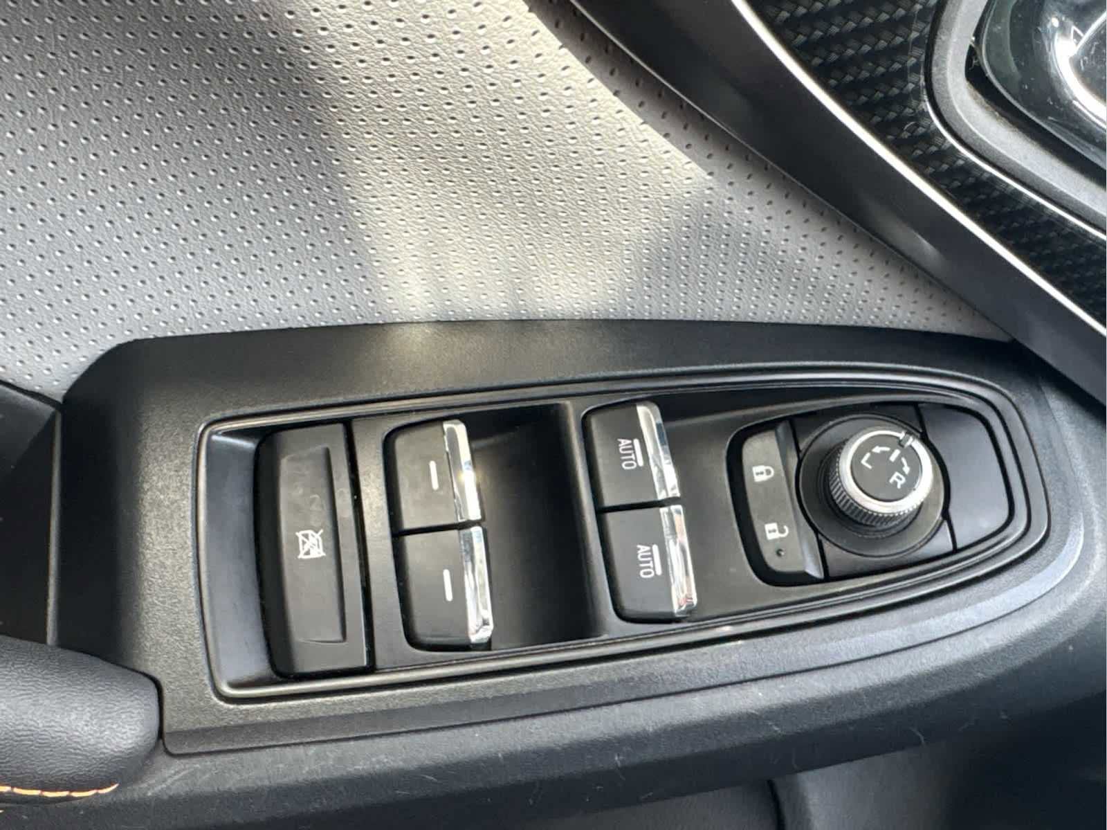 Used 2019 Subaru Crosstrek 2.0i Limited w/ Moonroof Package w/Navigation image 45