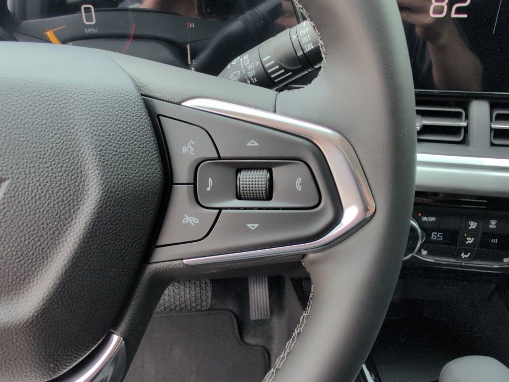 New 2026 Chevrolet Trax LT FWD image 16