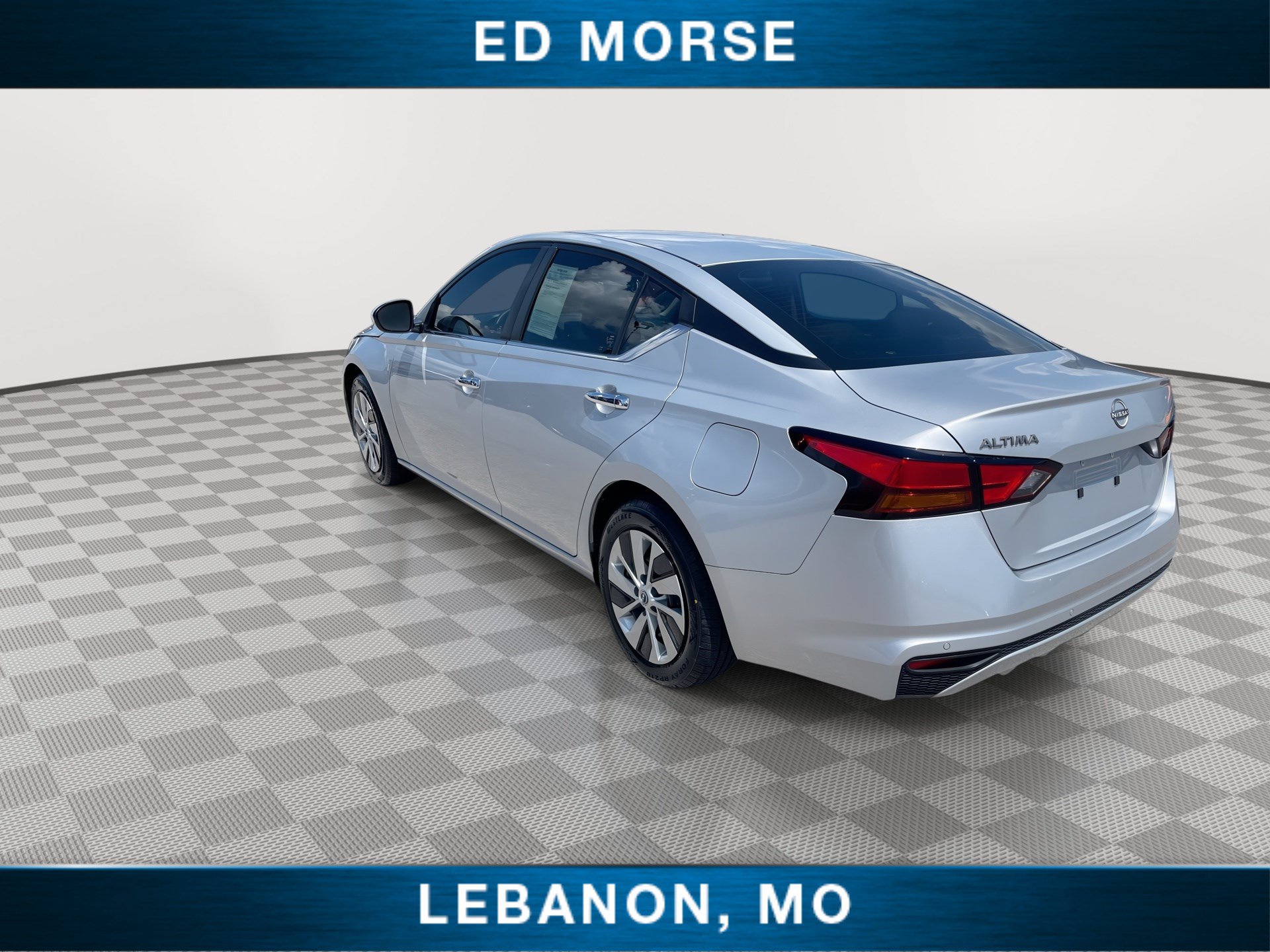 Used 2023 Nissan Altima 2.5 S FWD image 6