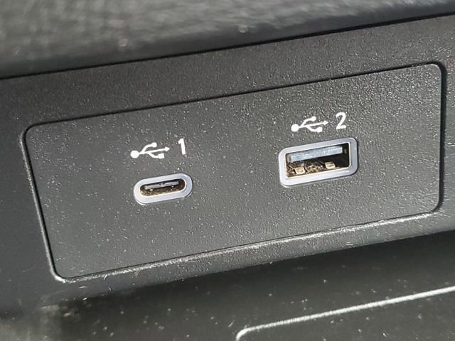 Used 2024 Mitsubishi Outlander SE image 19