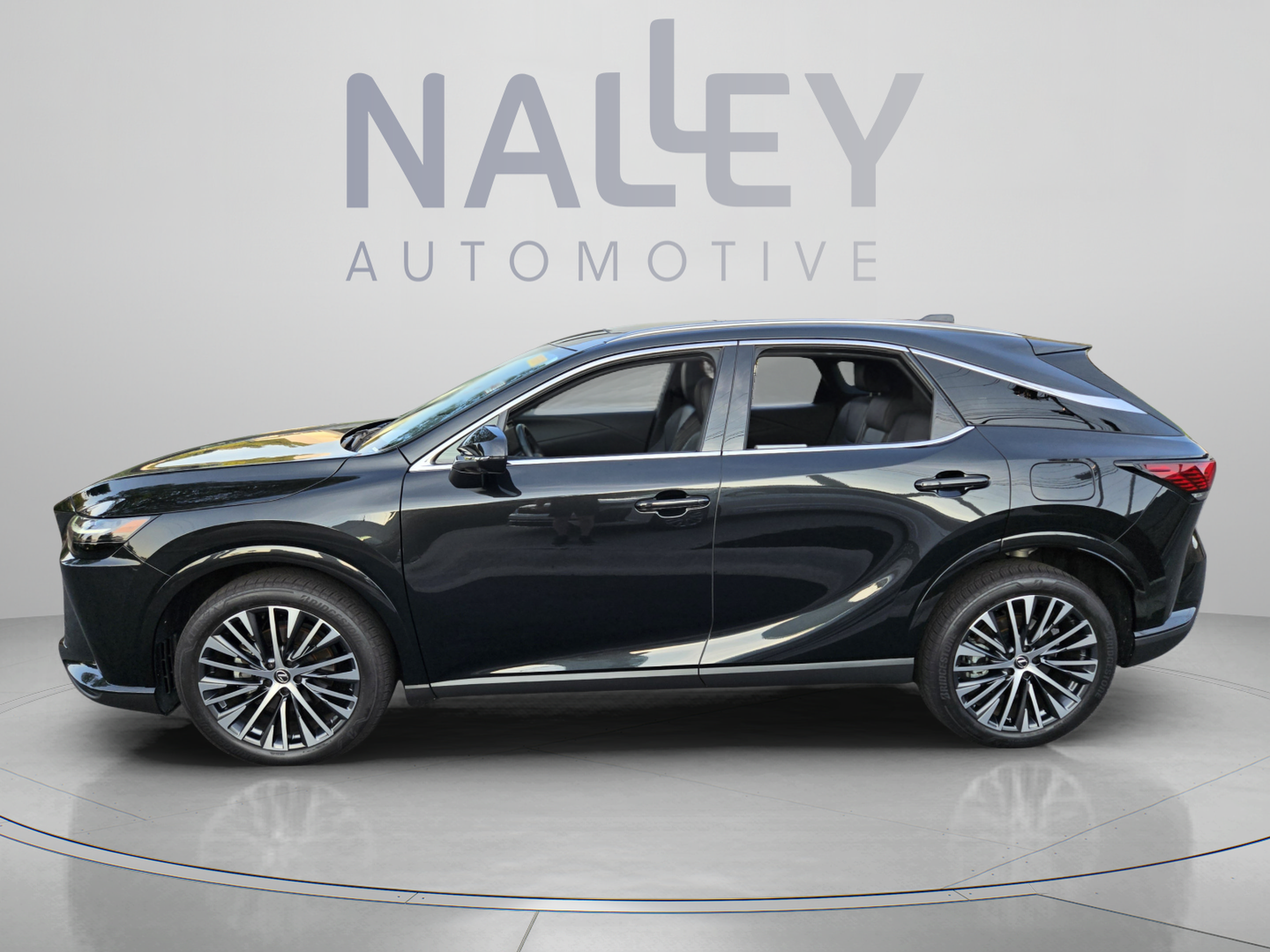 Certified 2025 Lexus RX 350 Premium Plus w/ Accessory Package (Z1) FWD image 2
