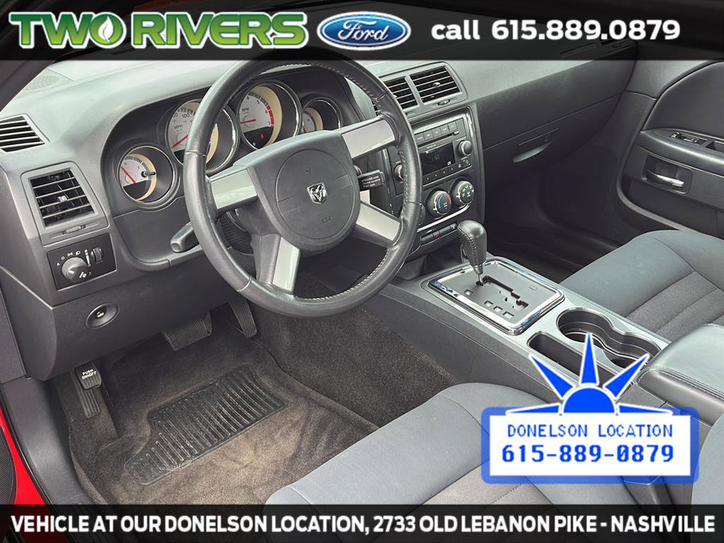 Used 2010 Dodge Challenger R/T RWD image 24