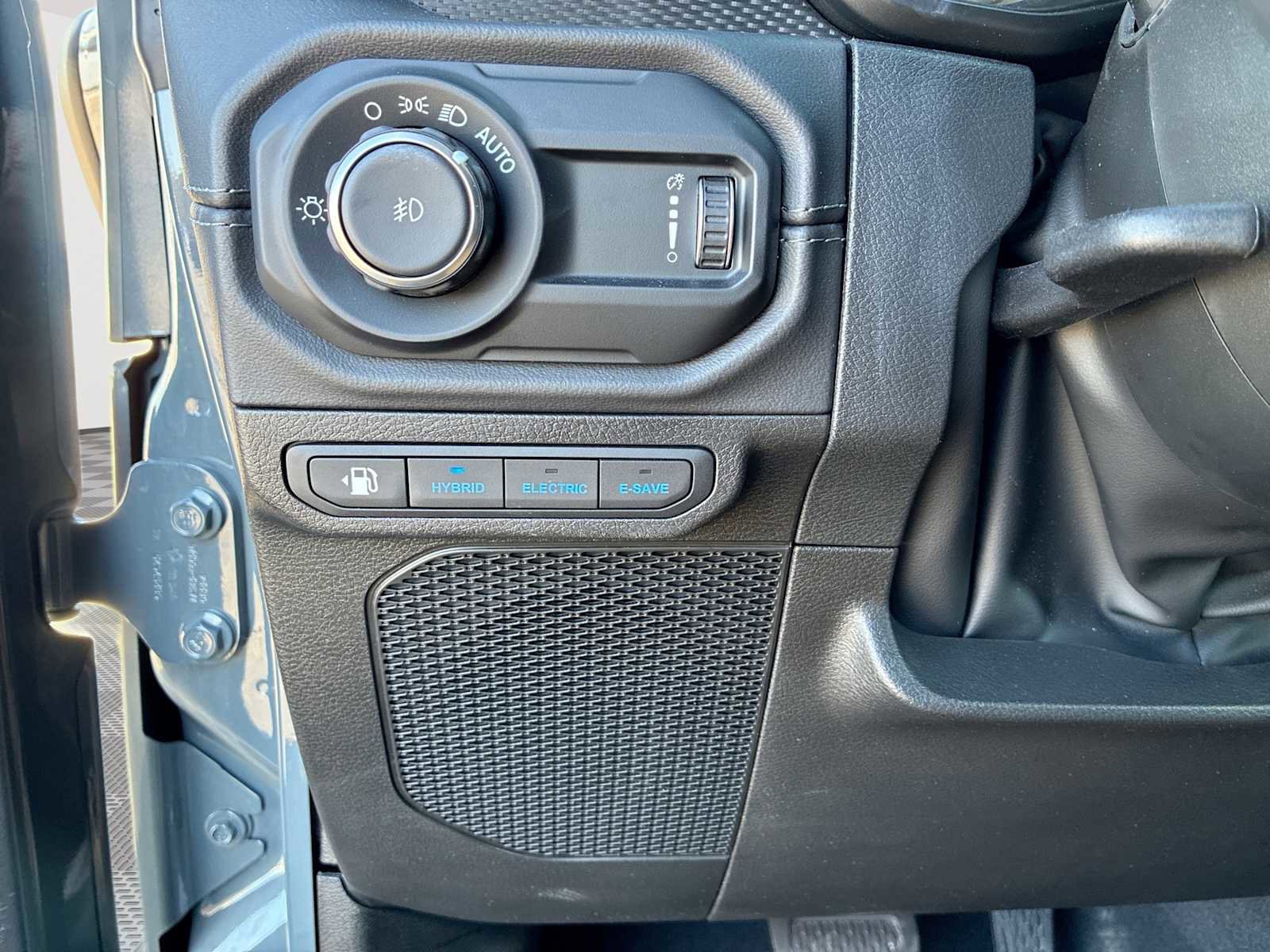 Used 2025 Jeep Wrangler Unlimited Rubicon 4xe w/ Safety Group image 17