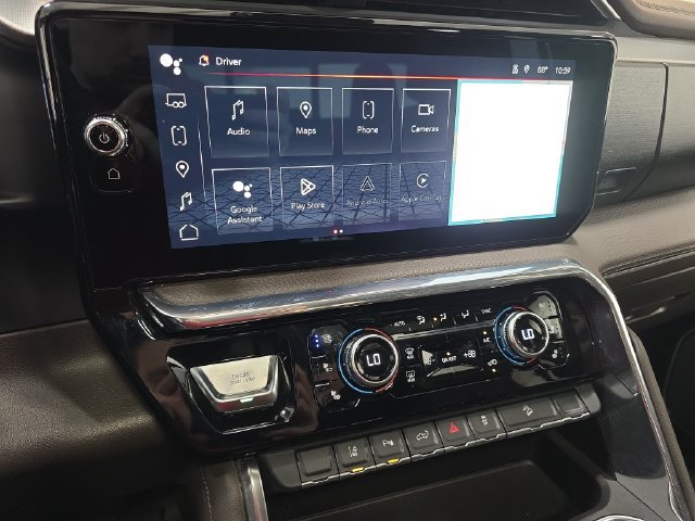 Used 2024 GMC Sierra 2500 Denali w/ Technology Package AWD/4WD image 19