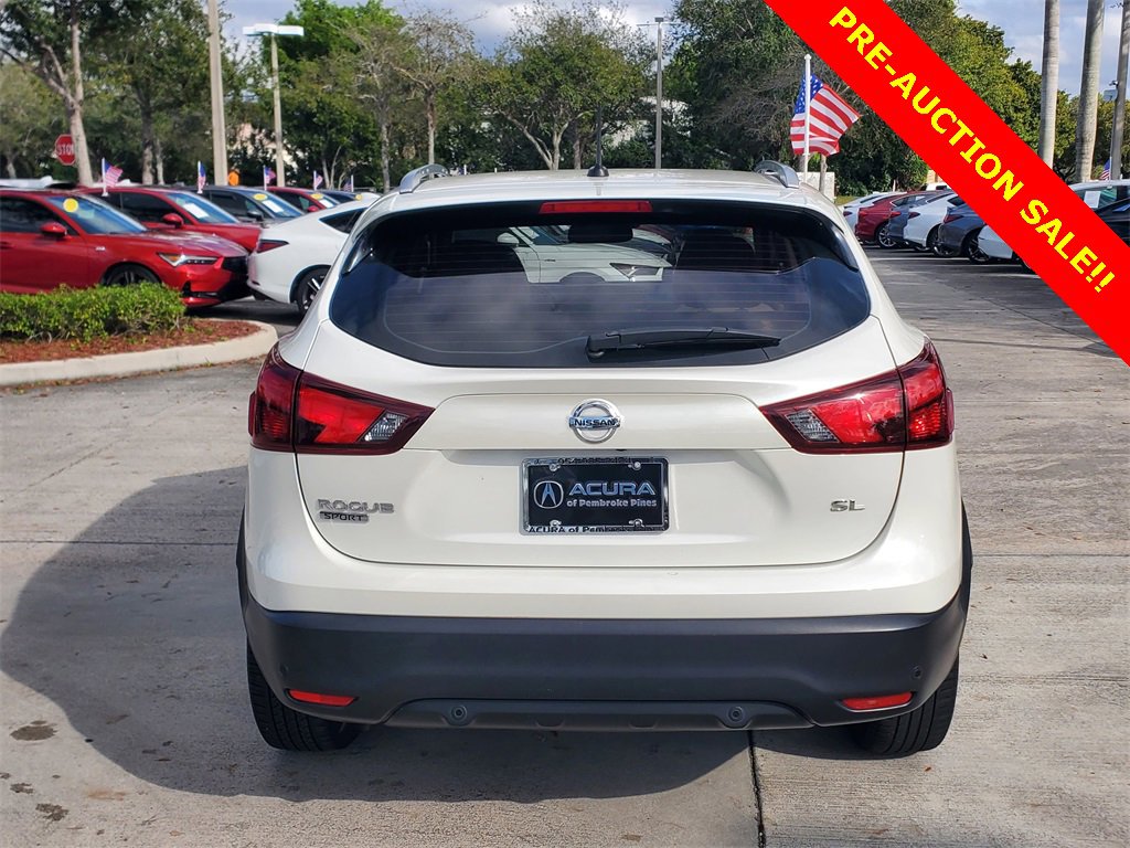 Used 2019 Nissan Rogue Sport SL w/ Premium Package image 6