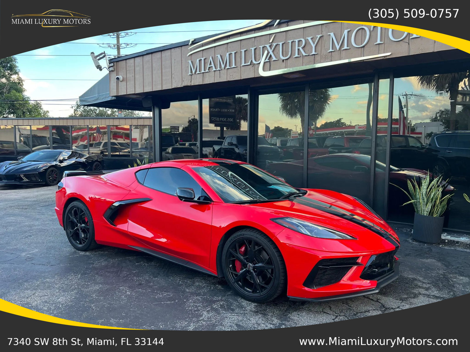 Used 2020 Chevrolet Corvette Stingray Preferred Cpe w/ 2LT Preferred Equipment Group image 3