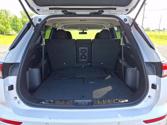 Used 2022 Mitsubishi Outlander ES AWD/4WD image 28