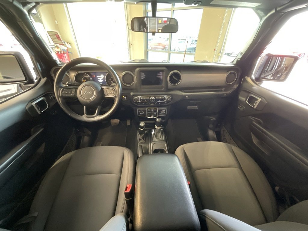 Used 2021 Jeep Gladiator Sport image 10