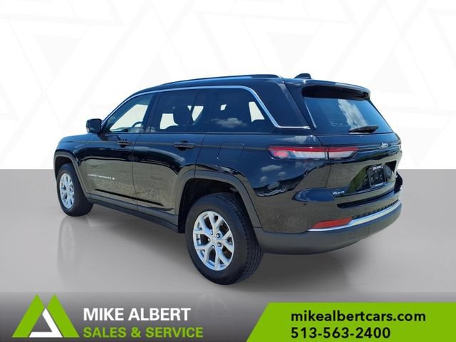 Used 2023 Jeep Grand Cherokee Limited AWD/4WD image 5