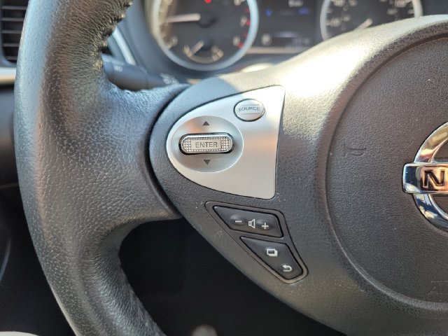 Used 2016 Nissan Sentra SR w/ SR Premium Package FWD image 27