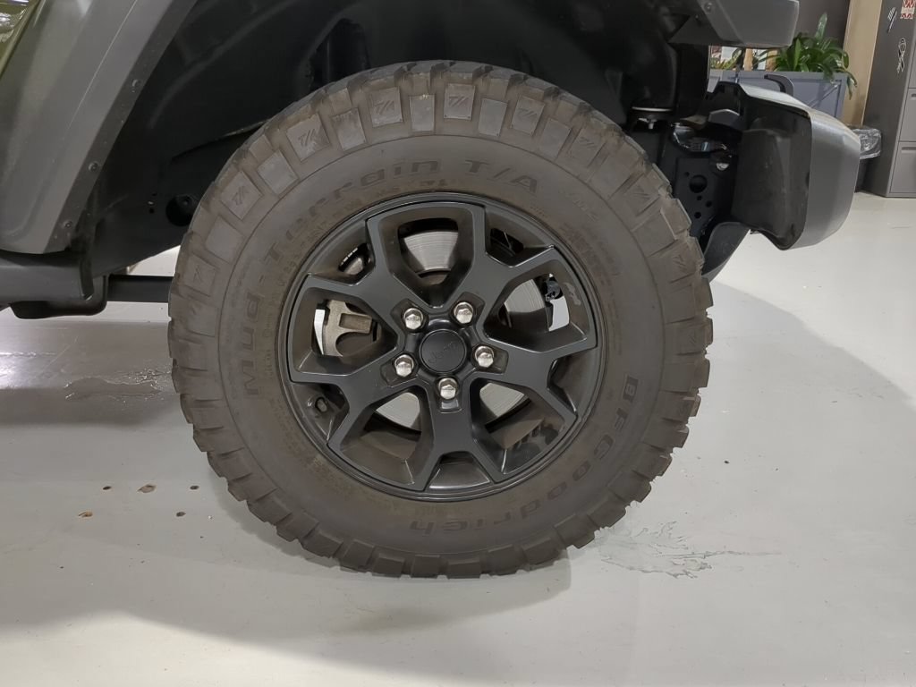 Used 2021 Jeep Wrangler Willys AWD/4WD image 6