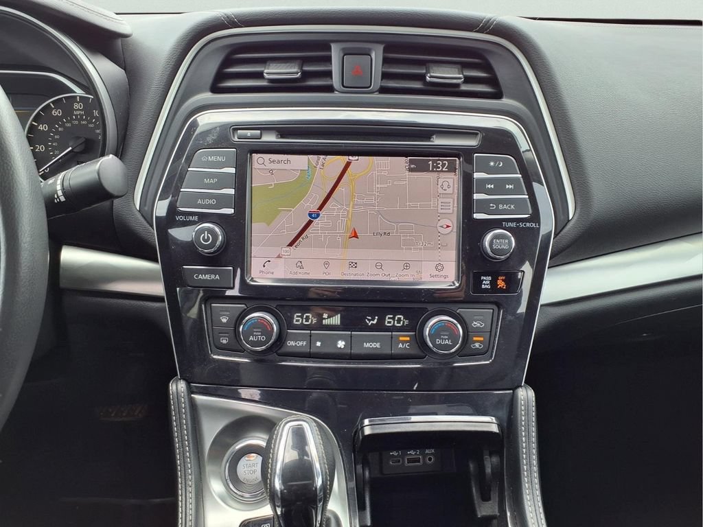 Used 2023 Nissan Maxima SL FWD image 17