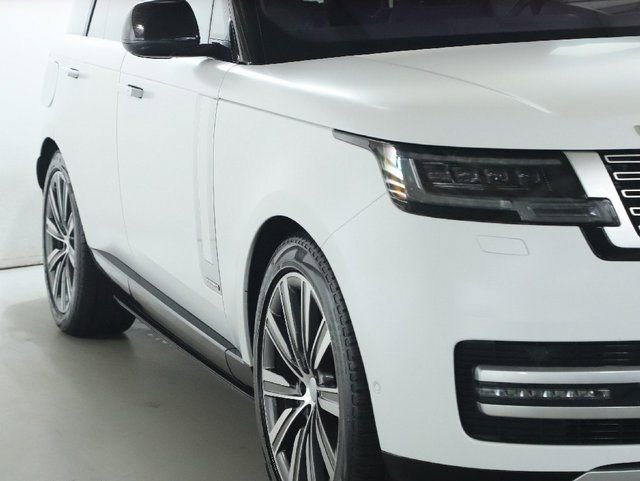 Certified 2023 Land Rover Range Rover Autobiography AWD/4WD image 12