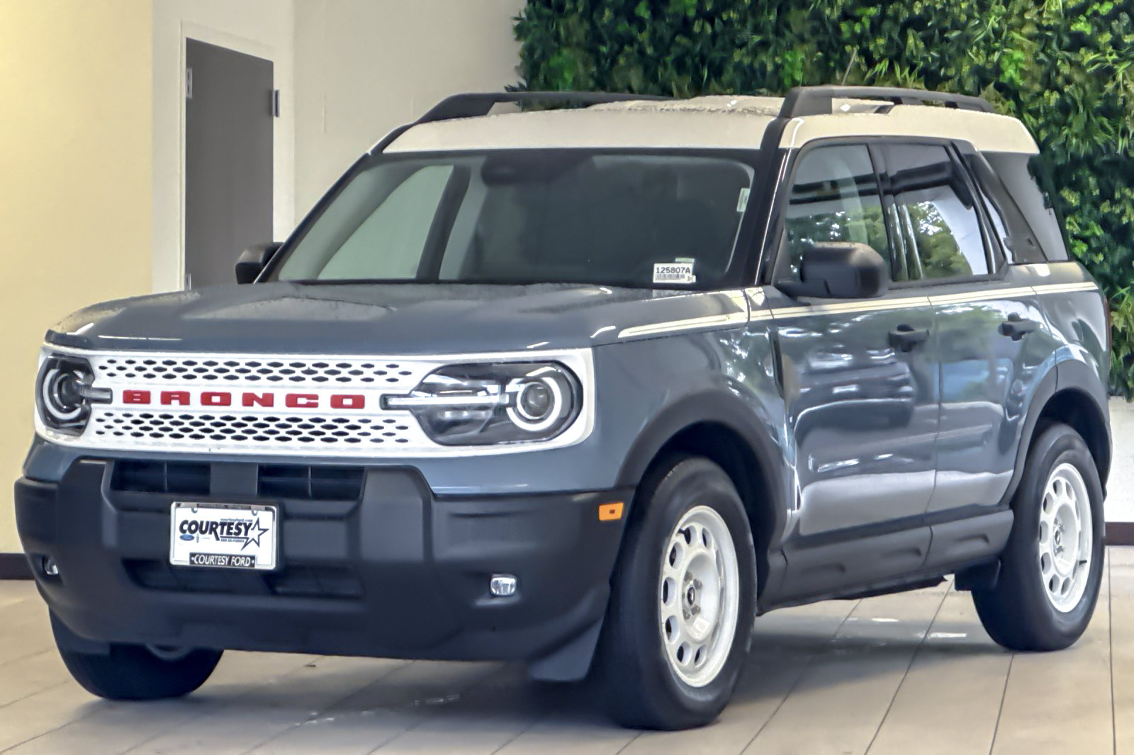 Used 2025 Ford Bronco Sport Heritage w/ Convenience Package AWD/4WD image 8