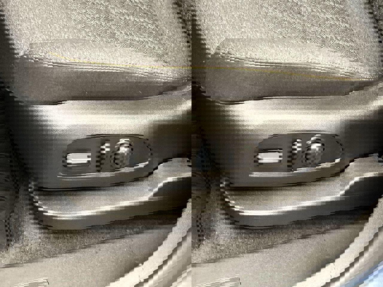 Certified 2024 Chevrolet Equinox LT image 10