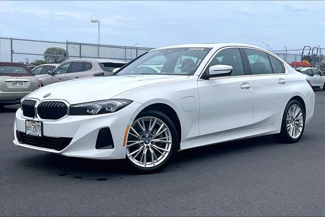 Used 2024 BMW 330e w/ Convenience Package